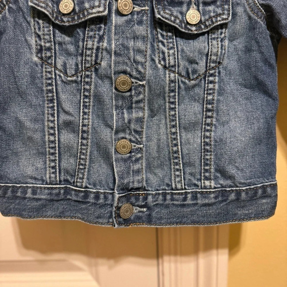 Gap Disney Girl Boy Mickey Mouse Blue Button Down Pockets Jean Denim Jacket Sz 3 - Picture 5 of 7